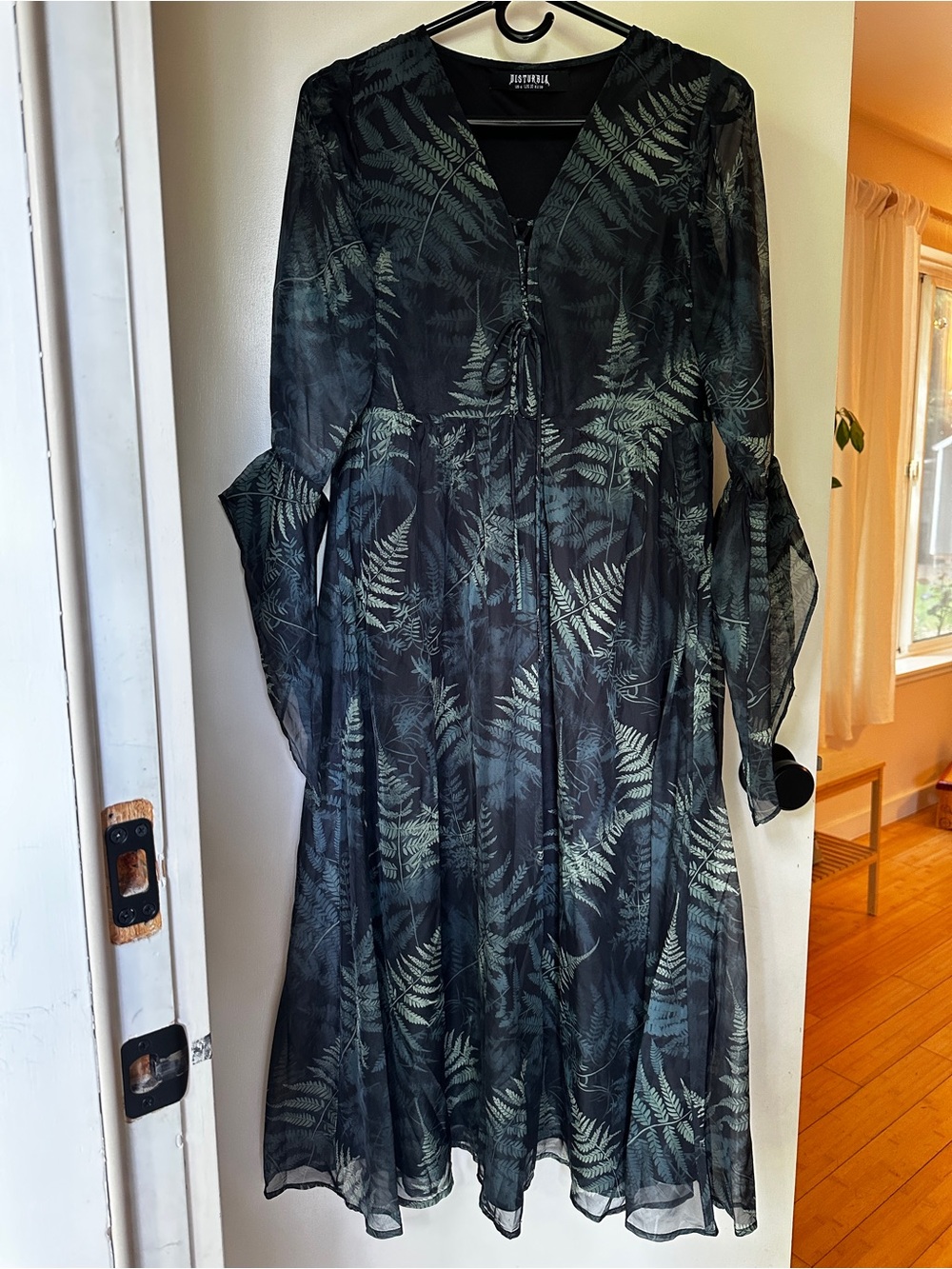 Disturbia Black and Green Fern Print Chiffon Midi Dress — customized sleeves